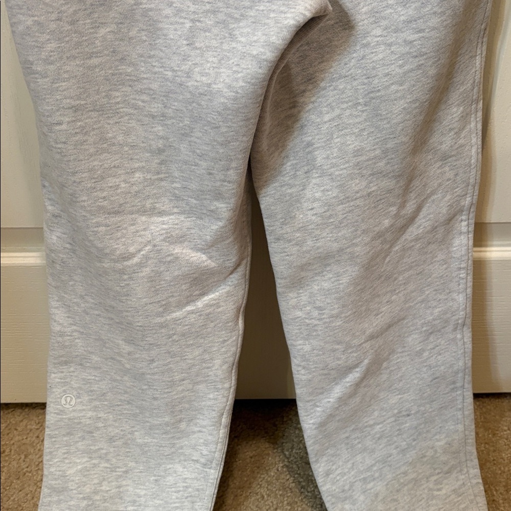 LULULEMON 2 - Picture 9 of 14